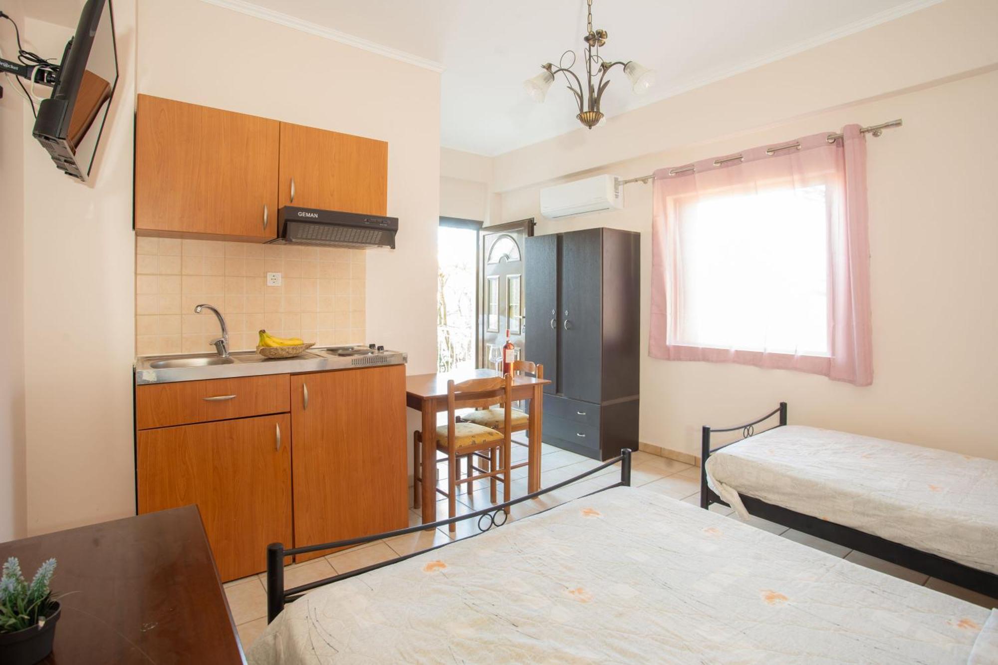 Kalamítsi Eros Appartments חדר תמונה