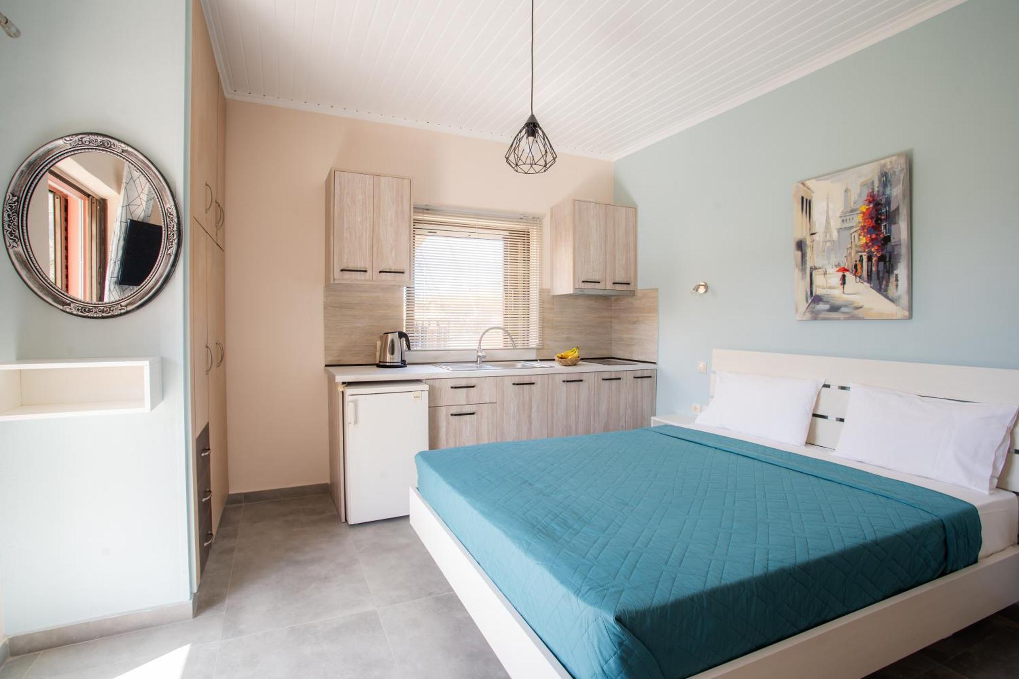 Kalamítsi Eros Appartments מראה חיצוני תמונה