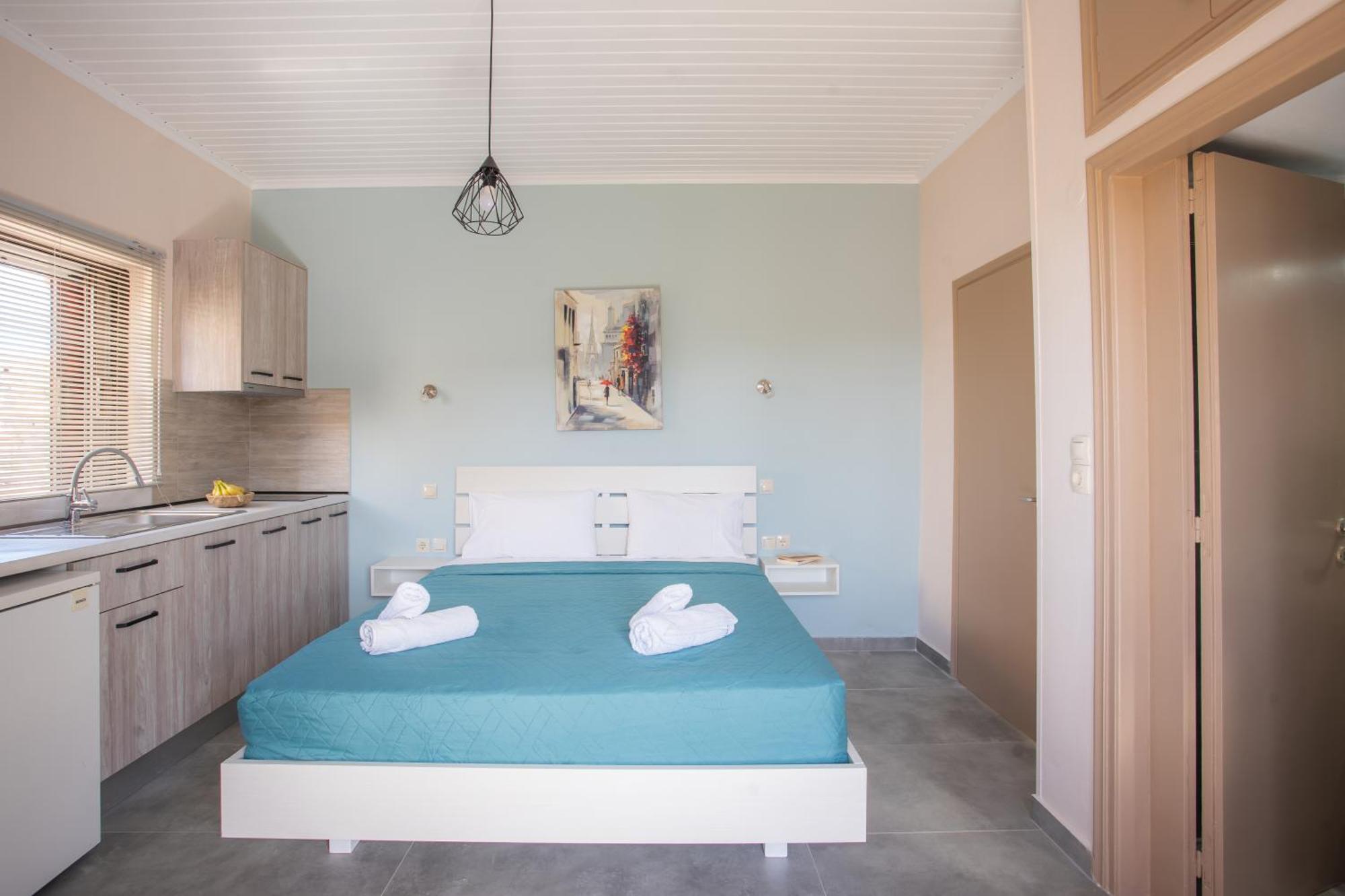 Kalamítsi Eros Appartments מראה חיצוני תמונה